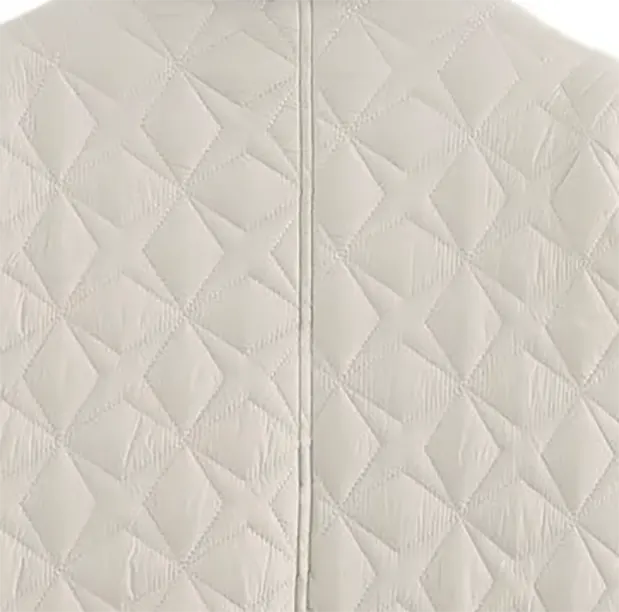 Plaid Contrast Collar Buttoned Long Quilted Coat